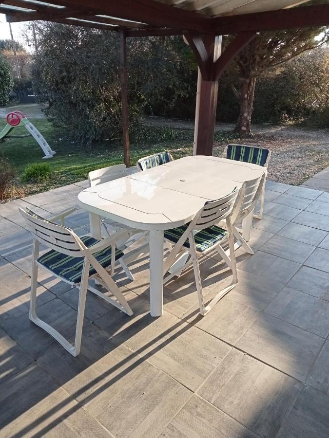 Villa Des Petites Chaumes Авалон Екстериор снимка